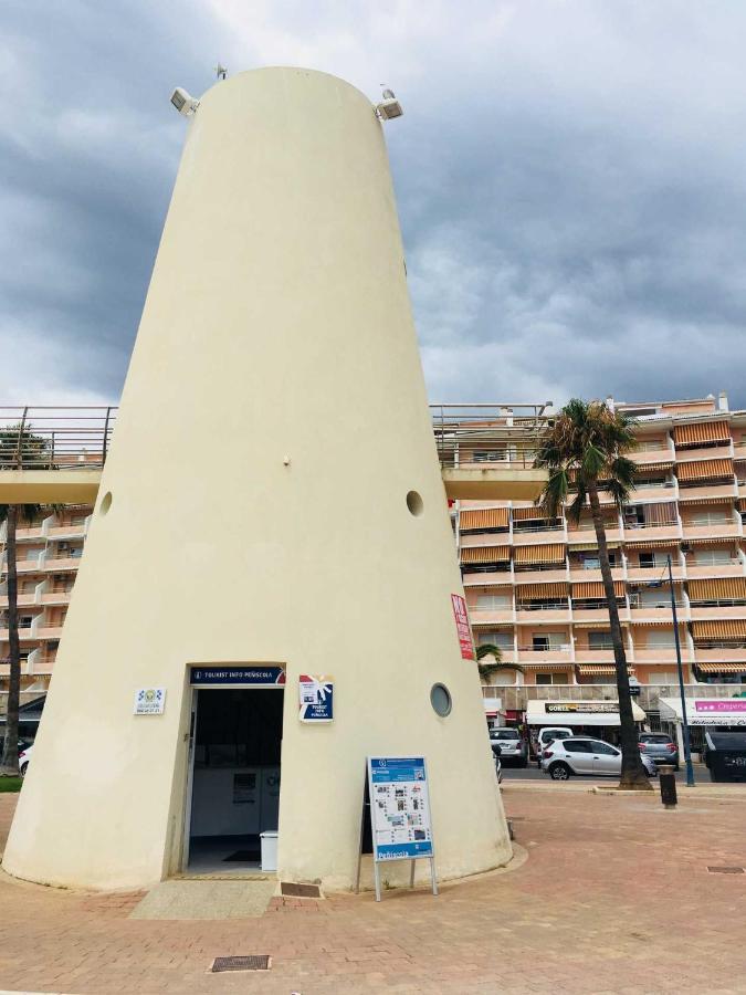Atico-duplex En Urb. Penismar En 1ª Linea De Playa Apartment *